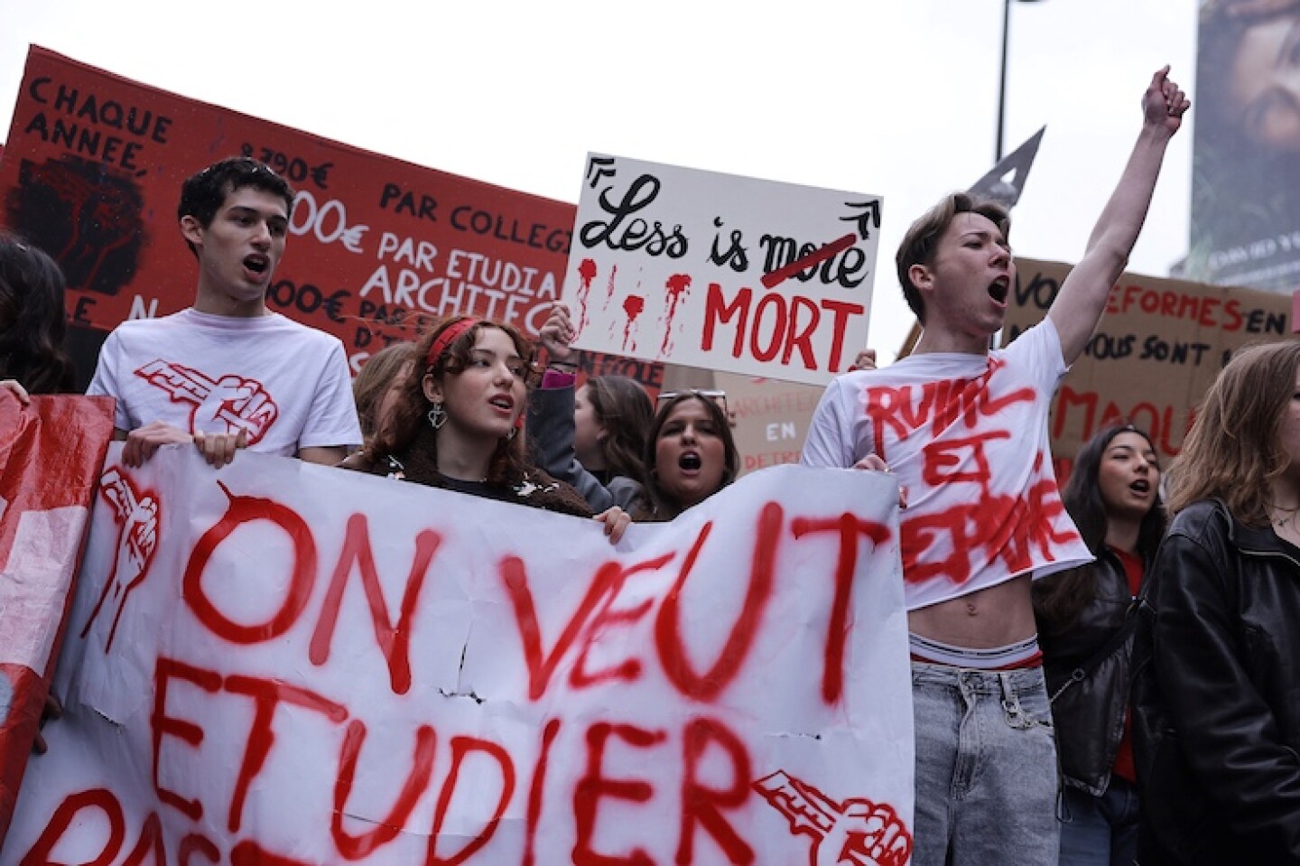 FRANCE-POLITICS-GOVERNMENT-PENSIONS-EDUCATION-DEMO