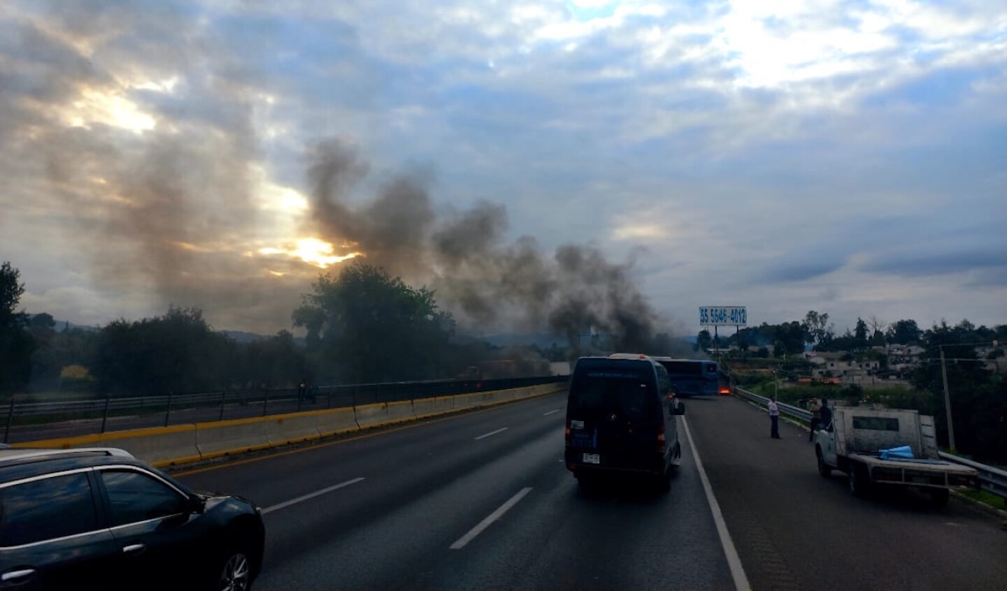 bloqueo-autopista-mexico-puebla