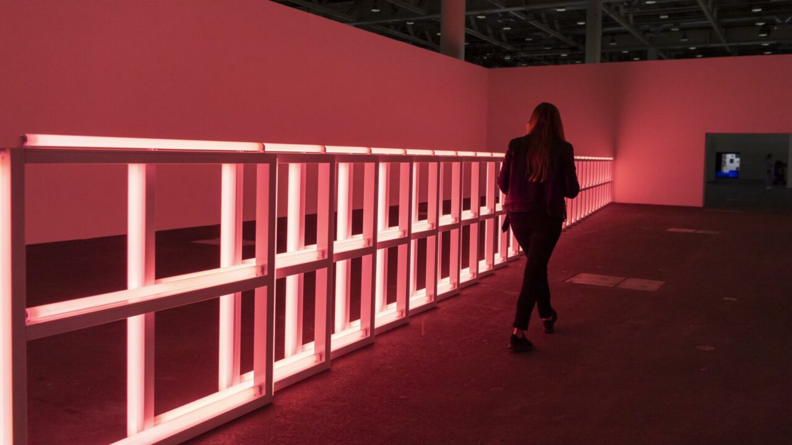 dan_flavin_art_basel-1280x720