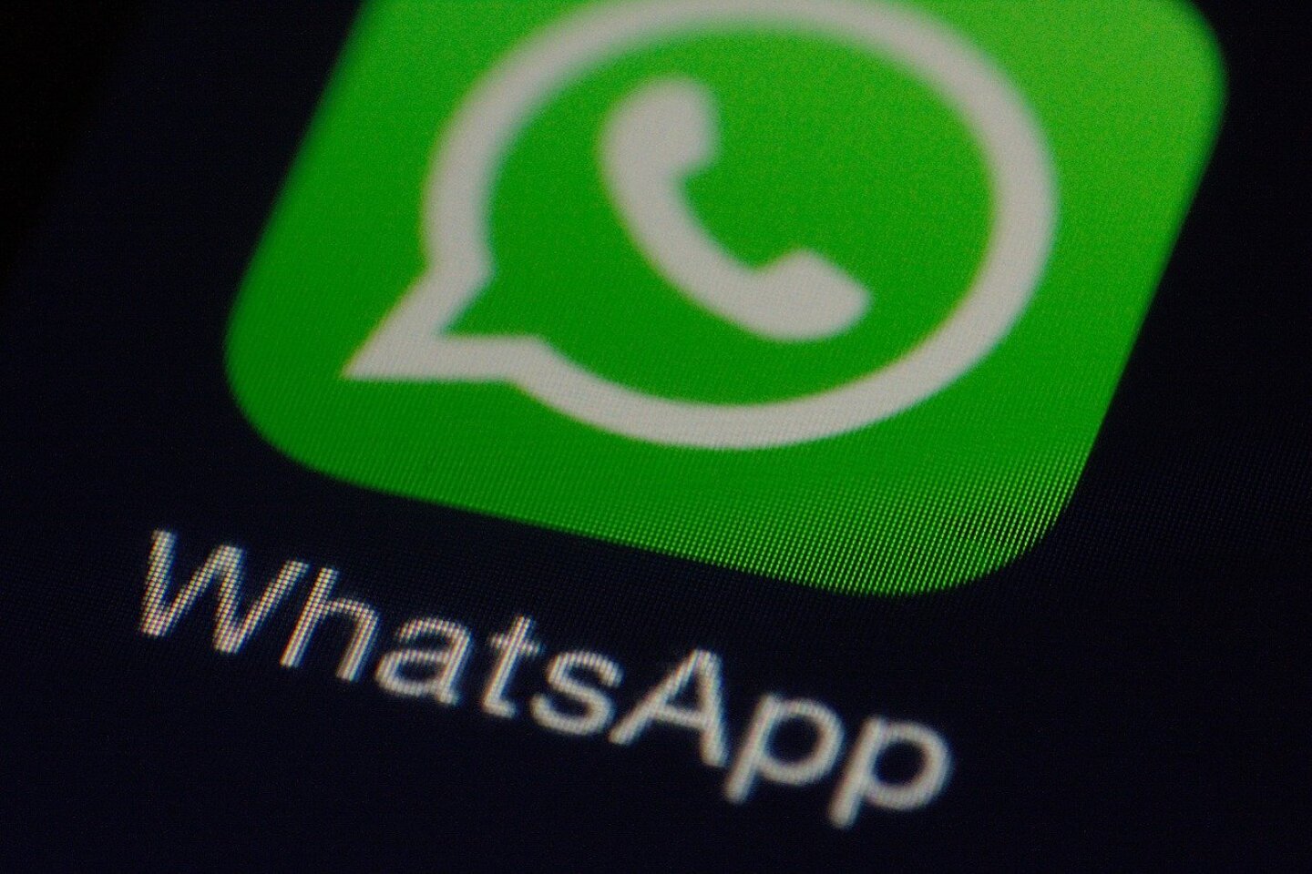 whatsapp-g731f8cdcb_1280