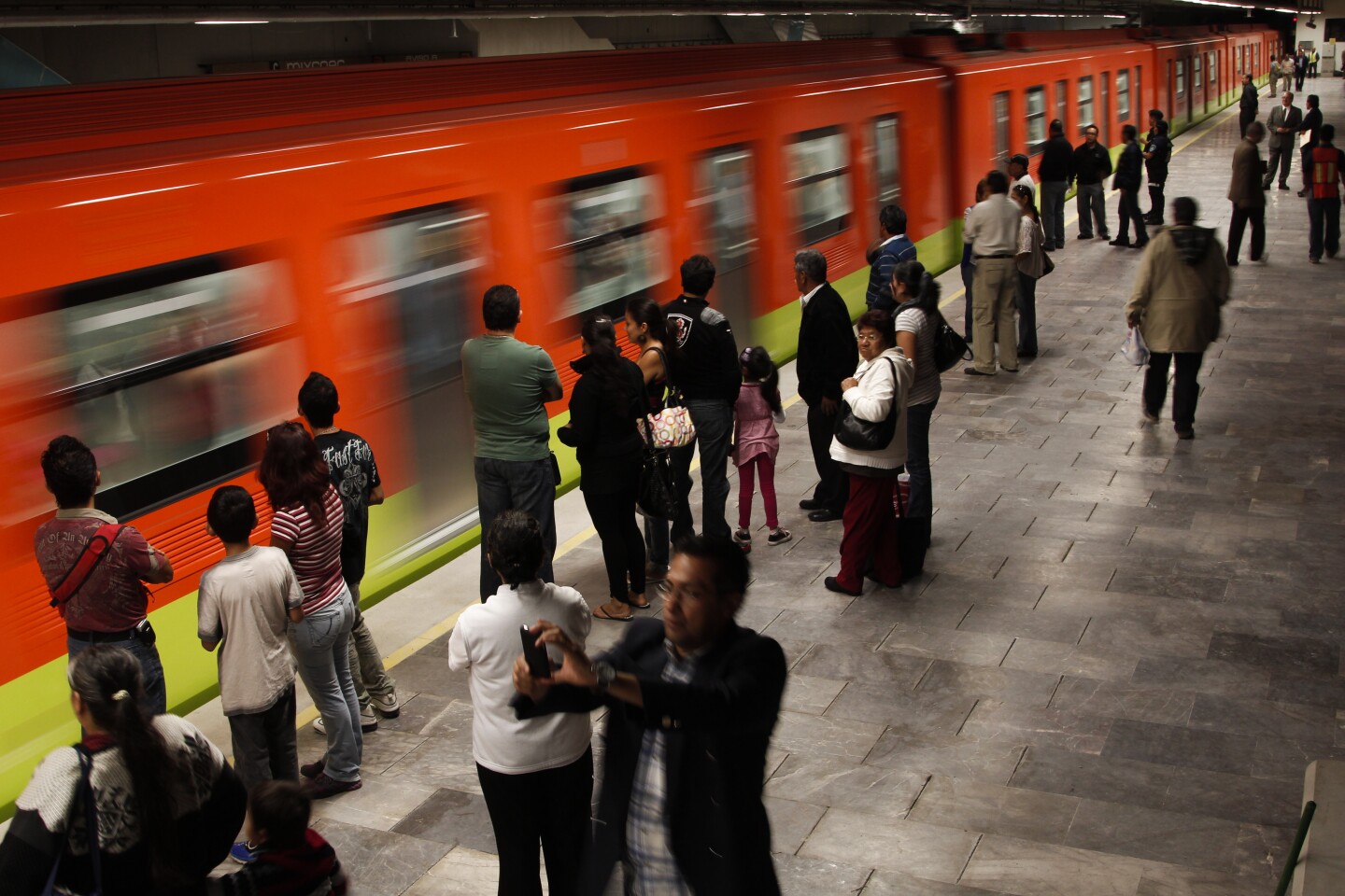 metro12