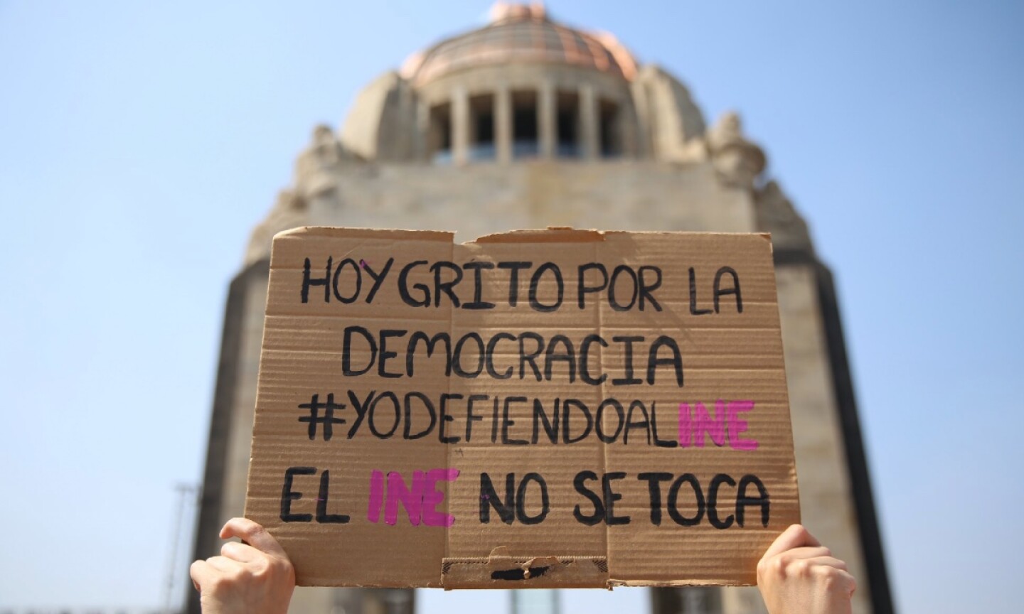 INE_Monumento