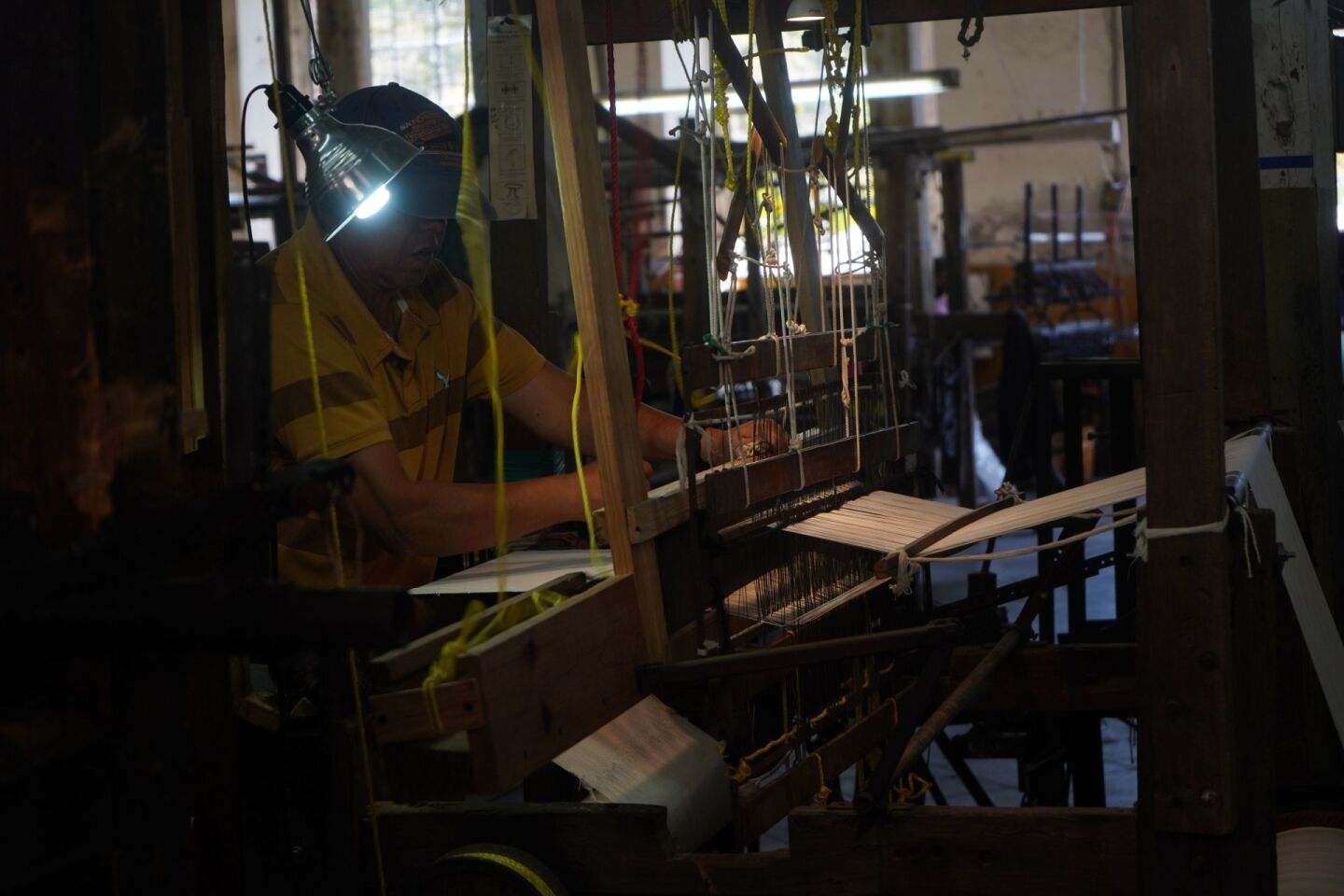 Es una de las construcciones más icónicas e importantes de la región, esta es la fábrica de San Pedro, cuya edificación ha pasado de elaborar telares a ser una cárcel y hoy en día funge como centro de eventos culturales y eventos sociales.
