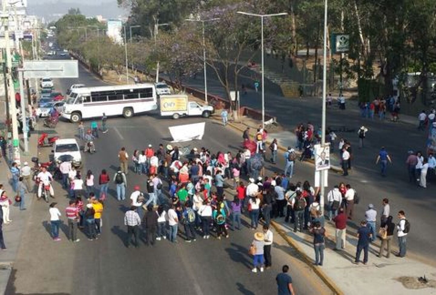 CNTE_paro_bloqueos_Oaxaca_MILIMA20160415_0079_11
