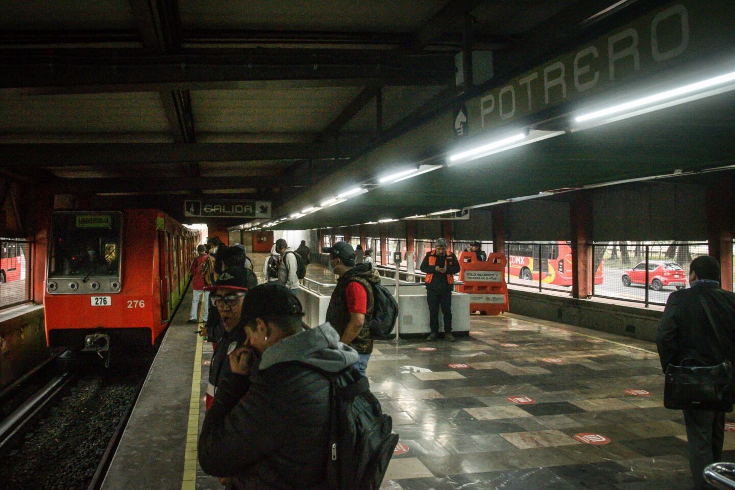 Después de pruebas en las instalaciones eléctricas y las telecomunicaciones la línea 3 del metro fue reabierta en su totalidad,  reanudando el tramo que va de La Raza a Indios Verdes el cual se había mantenido cerrado por el accidente del pasado sábado.