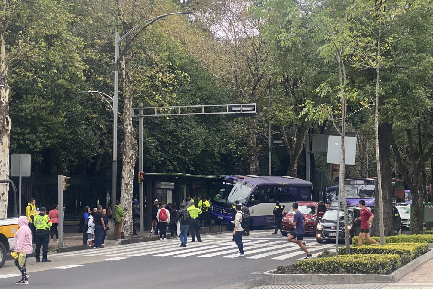Metrobús CDMX accidente camión