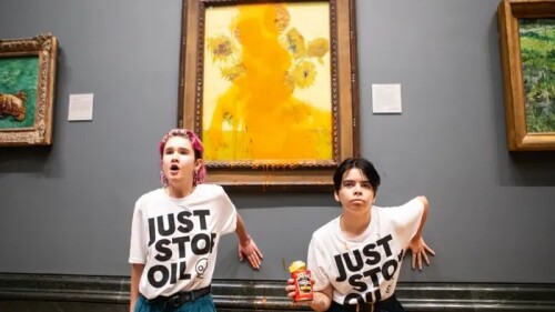 just_stop_oil_lanzan_sopa_los_girasoles_londres