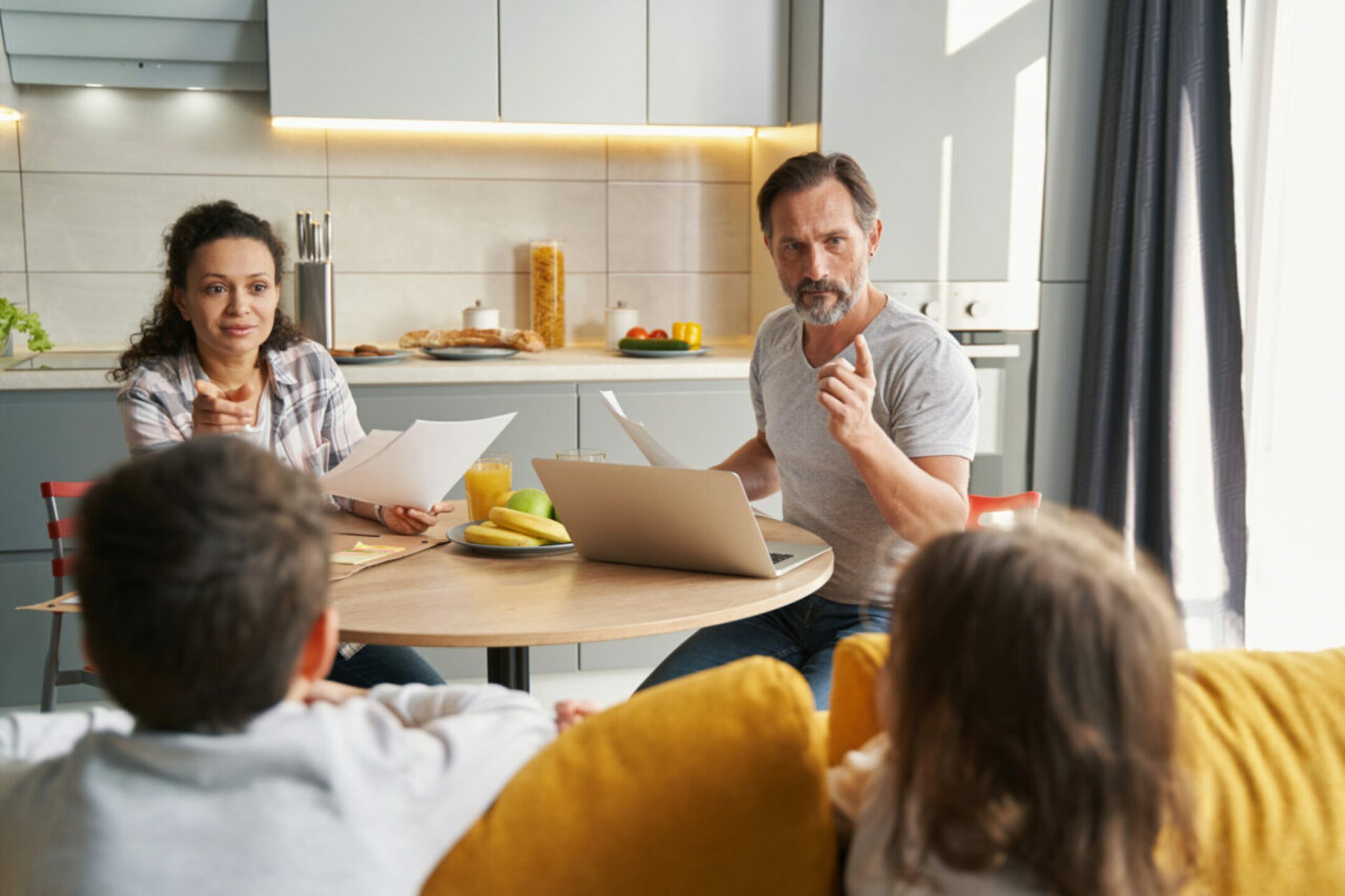 parents-scolding-their-kids-for-fighting-each-othe-2022-02-16-19-45-15-utc-1280x853