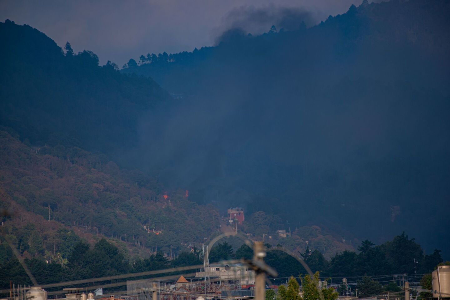 Después del asesinato de uno de los lideres de una organización de artesanos de la ciudad, muchos enfrentamientos armados entre grupos se suscitaron en diferentes pintos de la región.