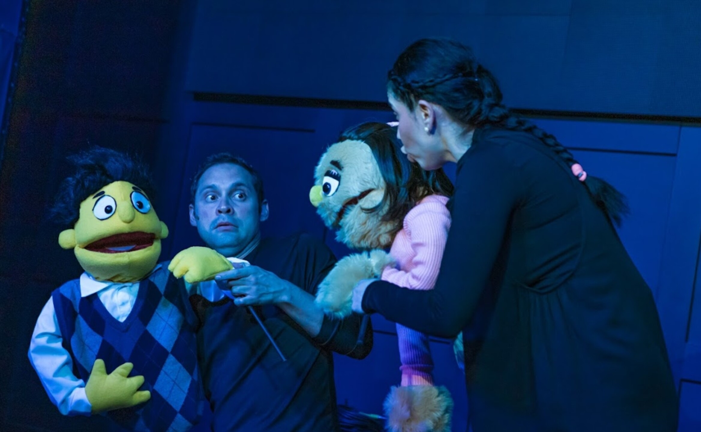 plaza_sesamo_avenida_q_temas_adultos_1