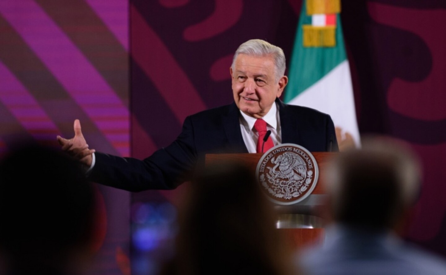 AMLO-Conferencia-de-prensa-matutina-Palacio-Nacional