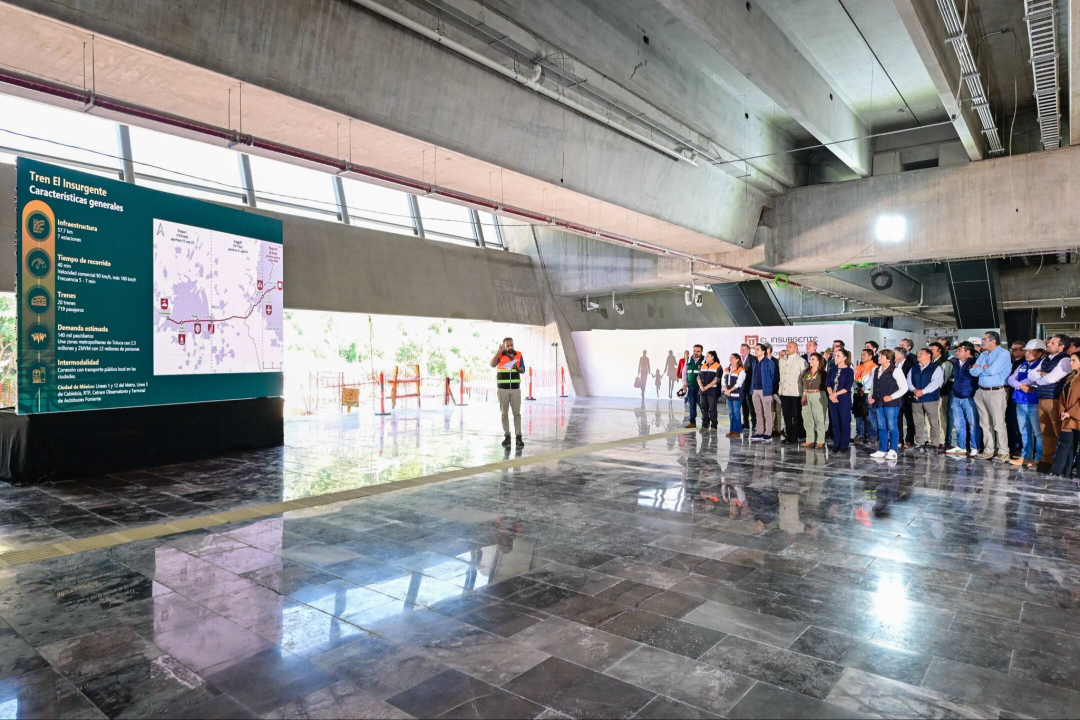 Tren interurbano2.jpg