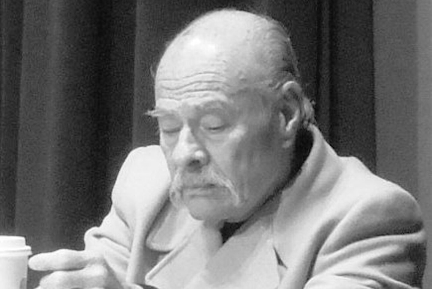 tomas-mojarro-el-valedor