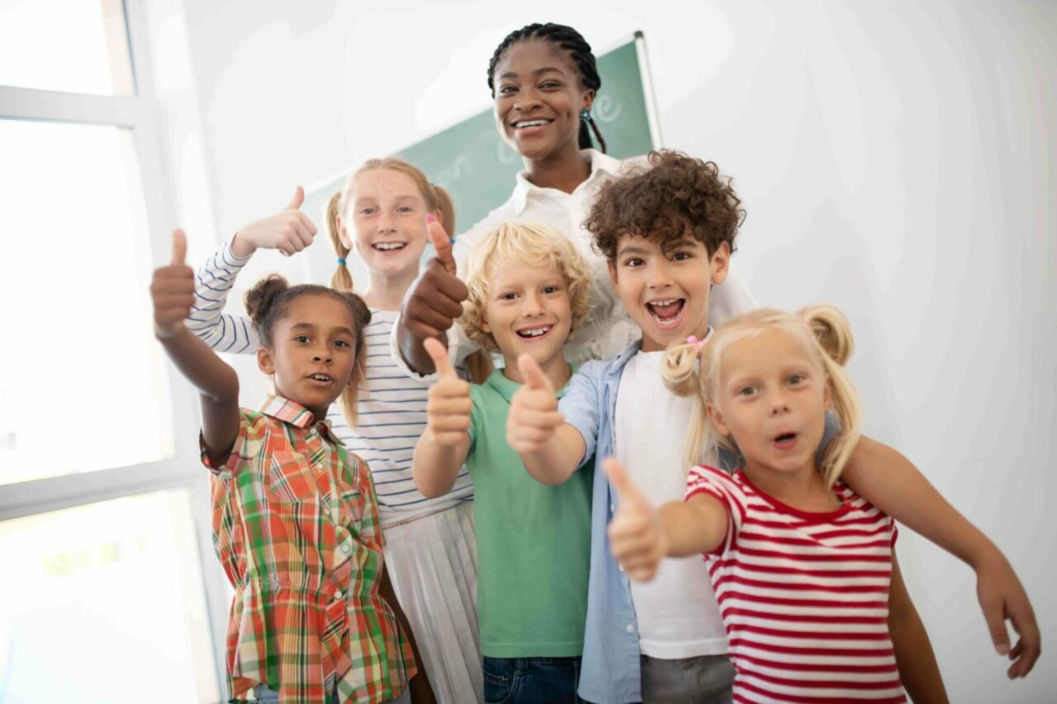 children-showing-thumbs-up-while-feeling-amazing-a-2022-02-05-00-39-36-utc-1-1280x853