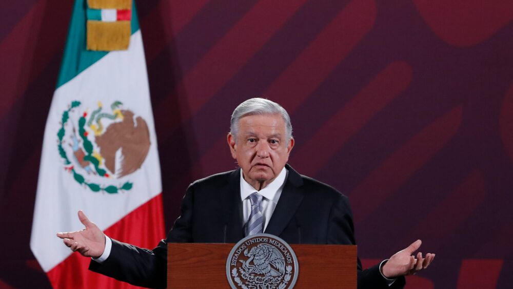 amlo-caso-ayotzinapa