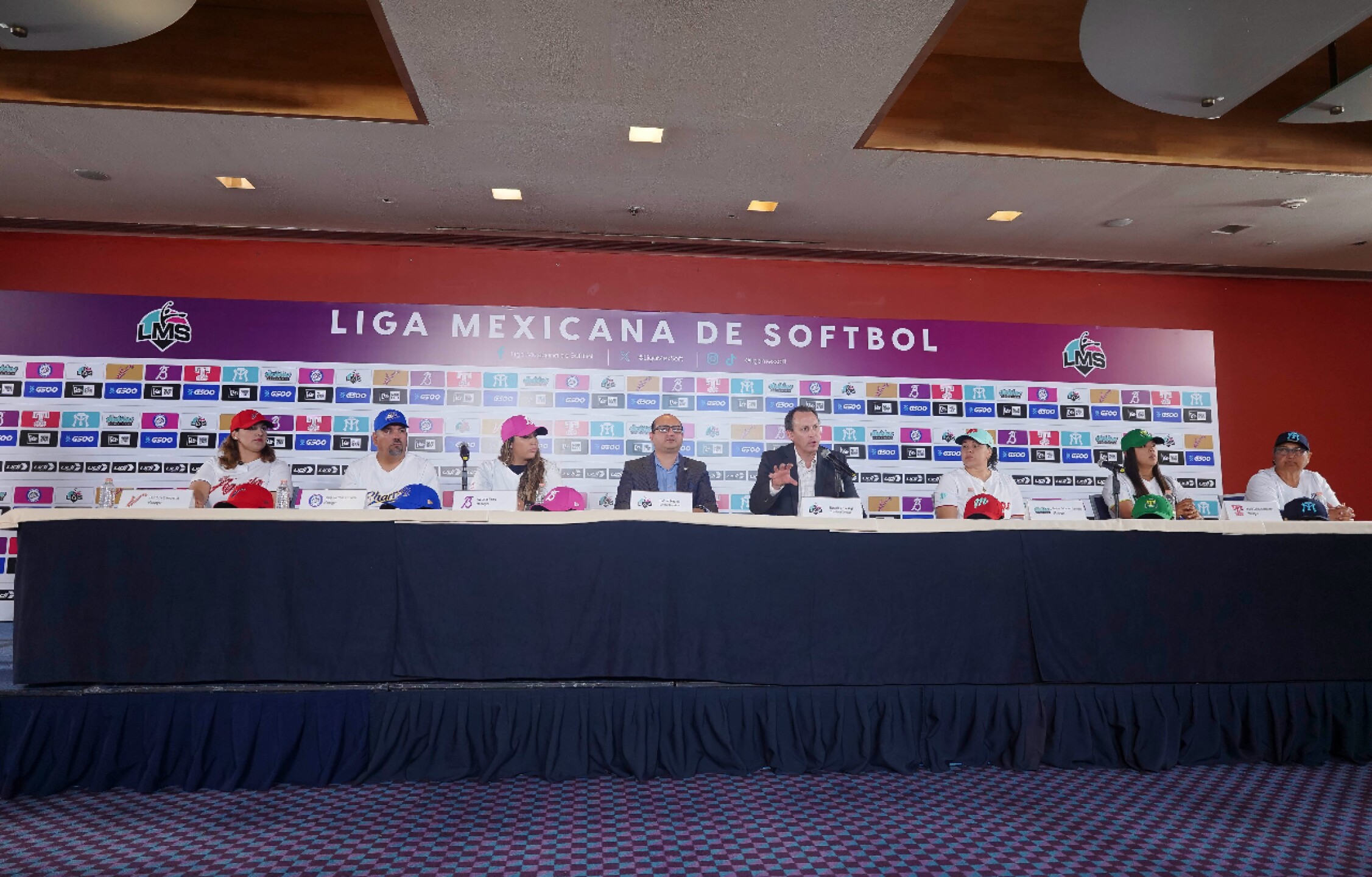 liga-mexicana-de-softbol-primera-temporada