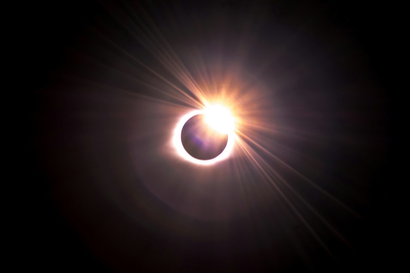 suspension-de-clases-por-el-eclipse-del-8-de-abril-estados