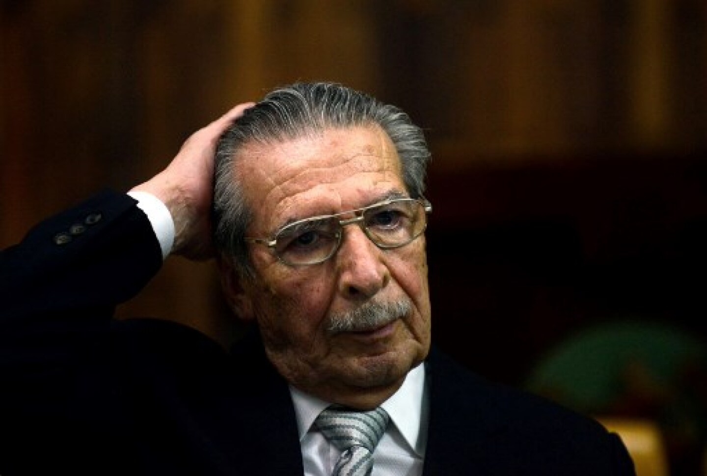 -RIOS MONTT-