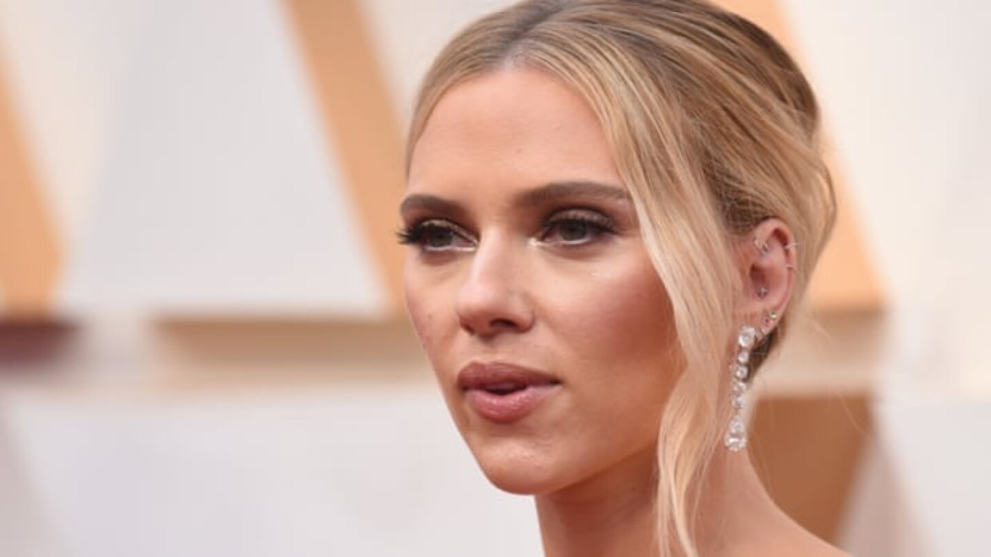 Scarlett Johanson 2