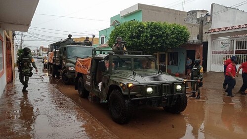 Huracán Pamela toca tierra en México dejando intensas lluvias y daños menores