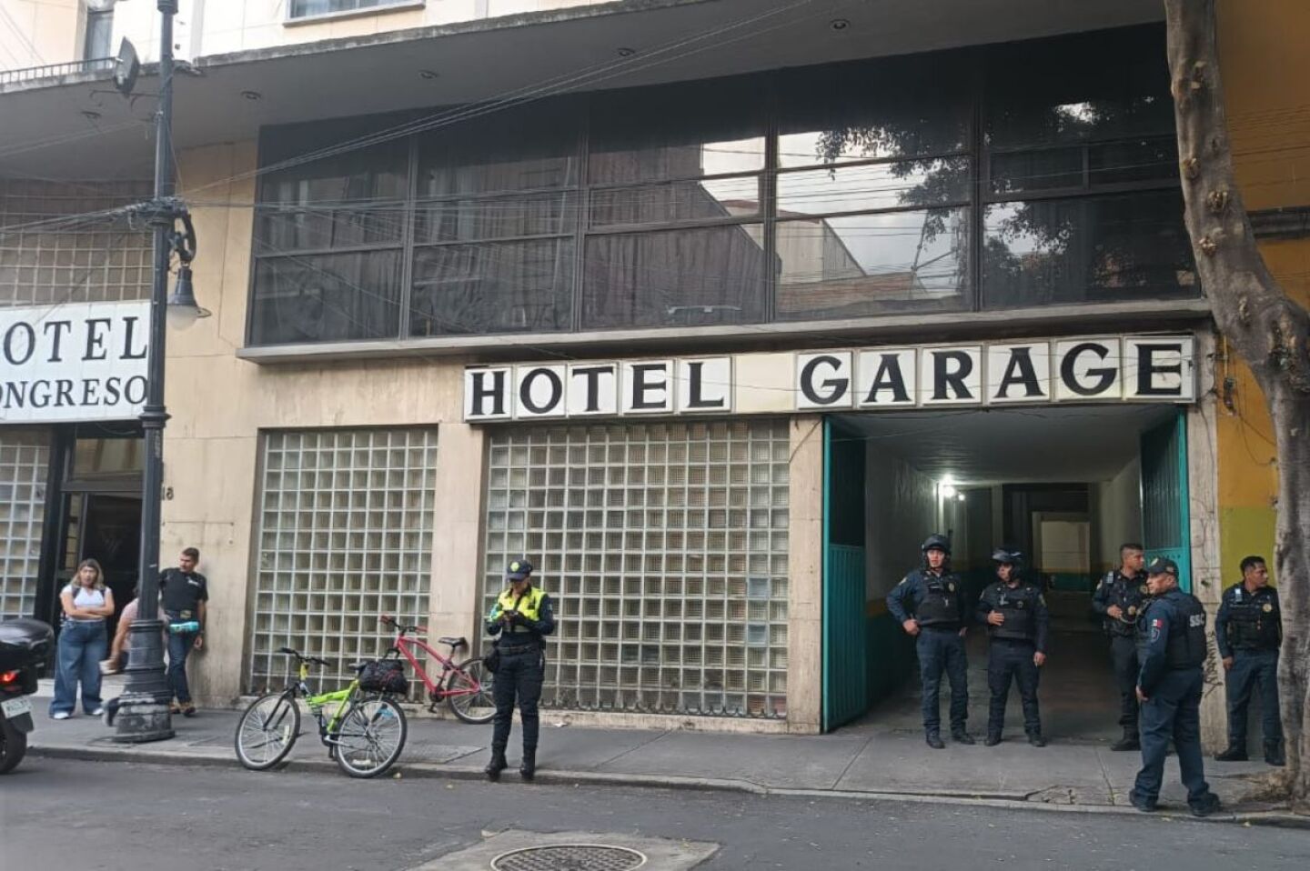 balacera-en-el-centro-historico-intento-de-asalto-en-cdmx-termina-con-disparos-contra-mujer-extranjera-video