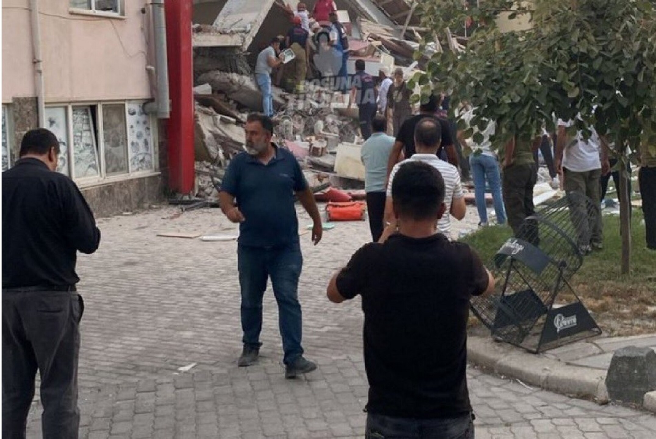 sismo en Turquía.jpg