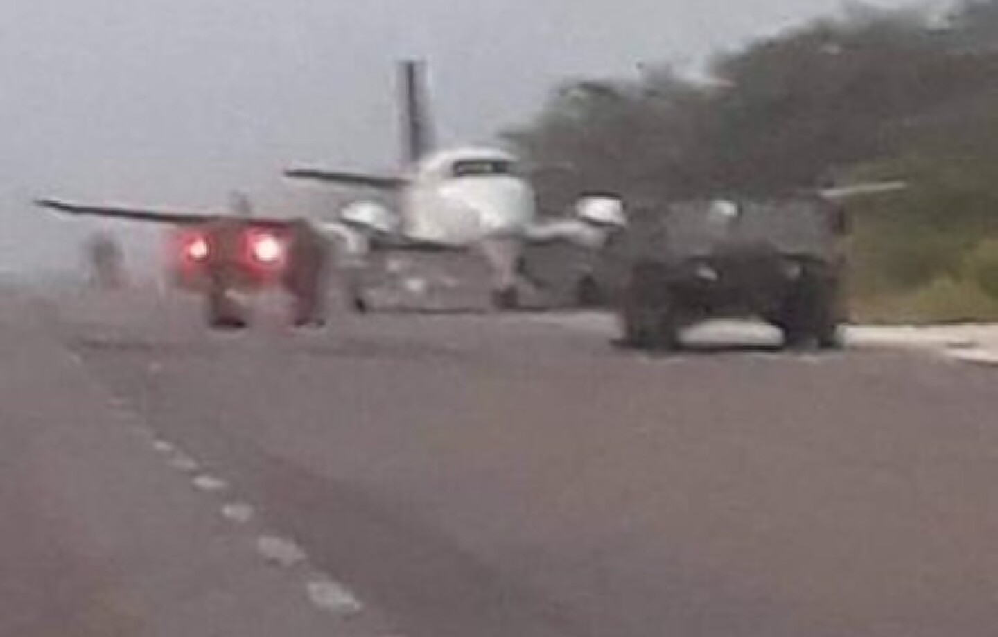 ejecentral_aavioneta_bacalar_amlo_quintana_roo