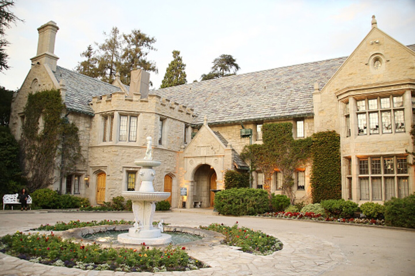 mansion