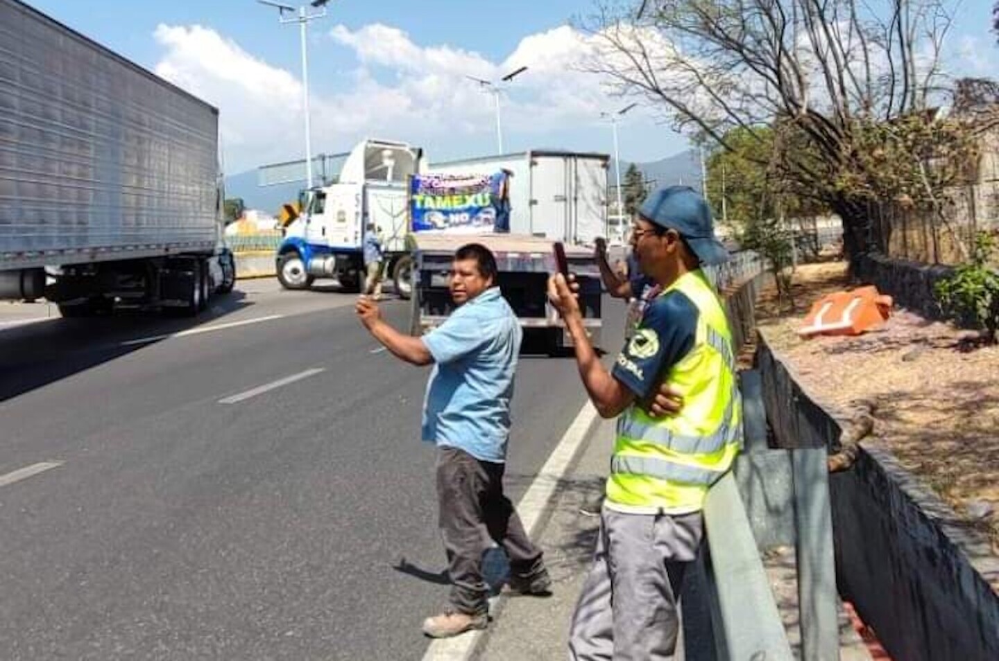 bloqueo-mexico-cuernavaca-autopista