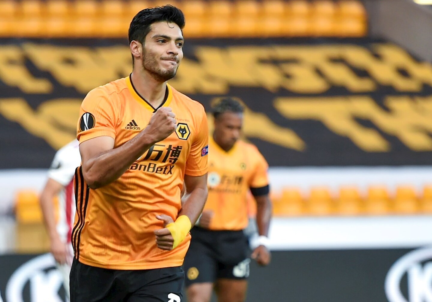 gol-raul-jimenez-wolverhampton