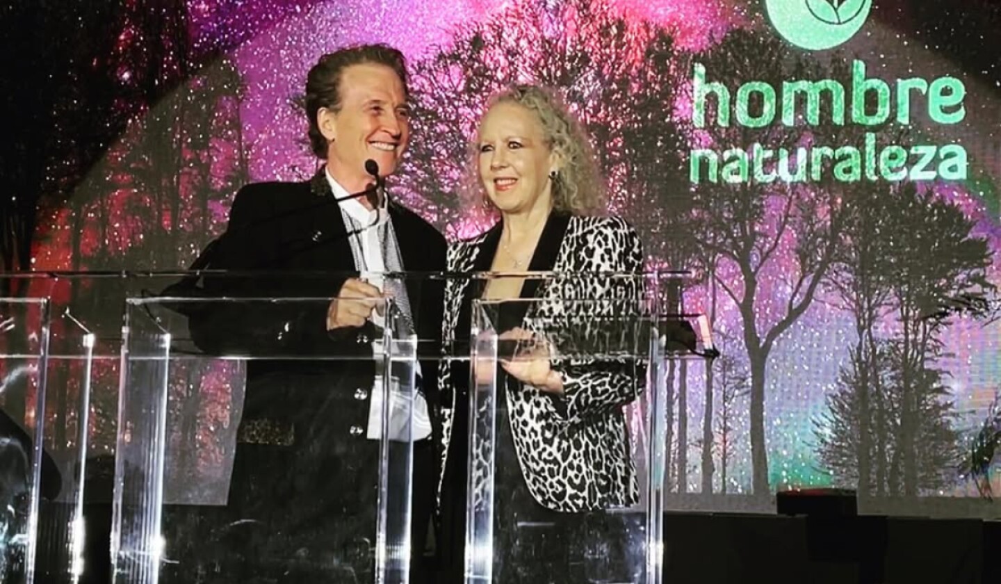 emmanuel-mercedes-esposa (2).jpg