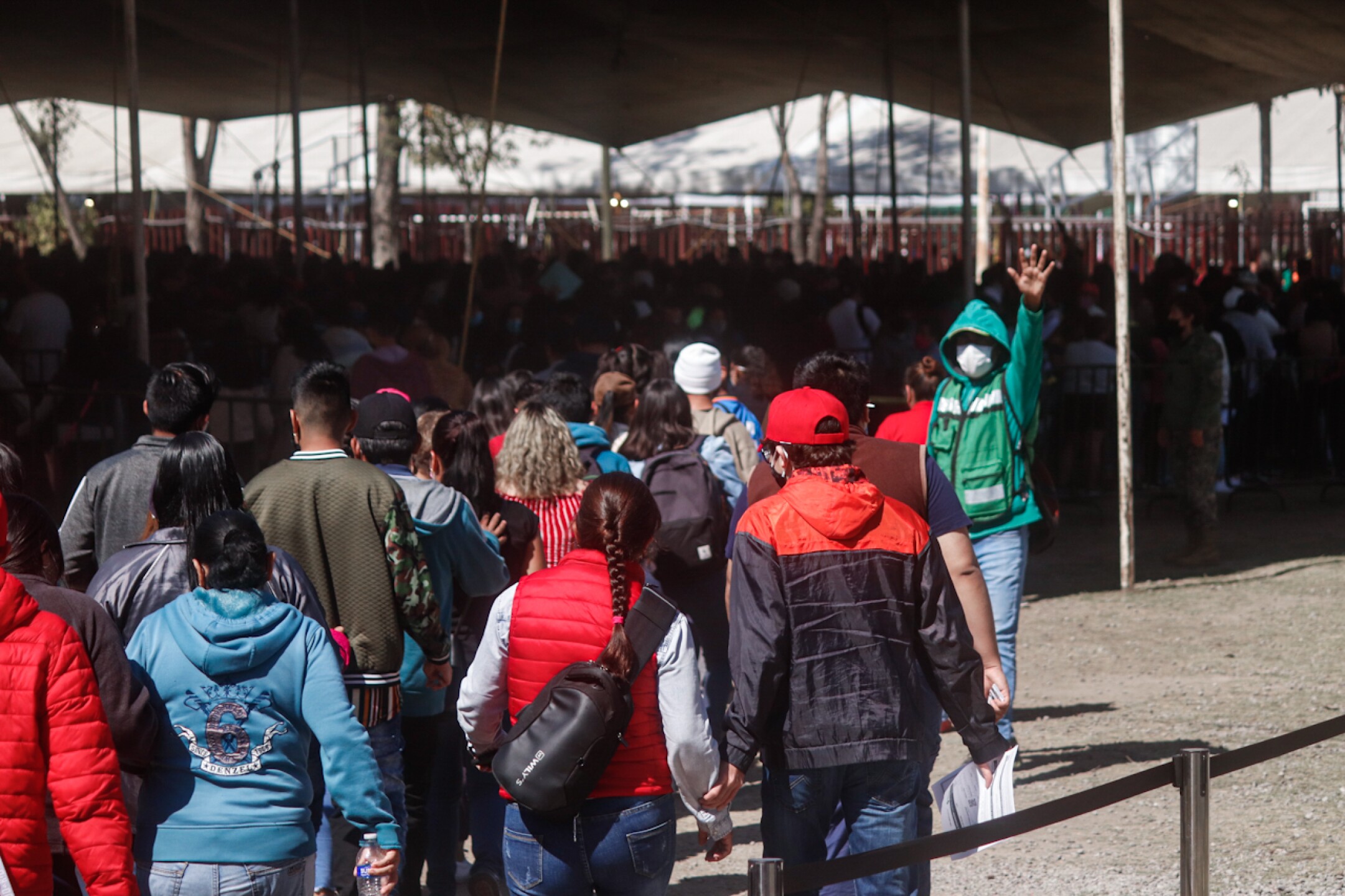 Vacuna-Iztapalapa-Iztacalco-fila-caos-4