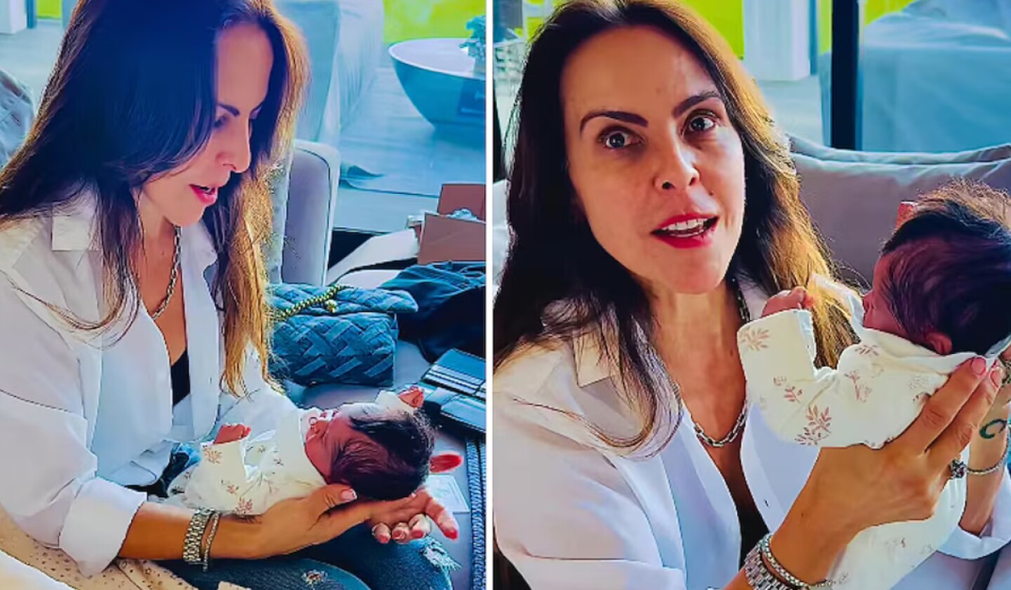 kate del castillo bebe reborn.jpg