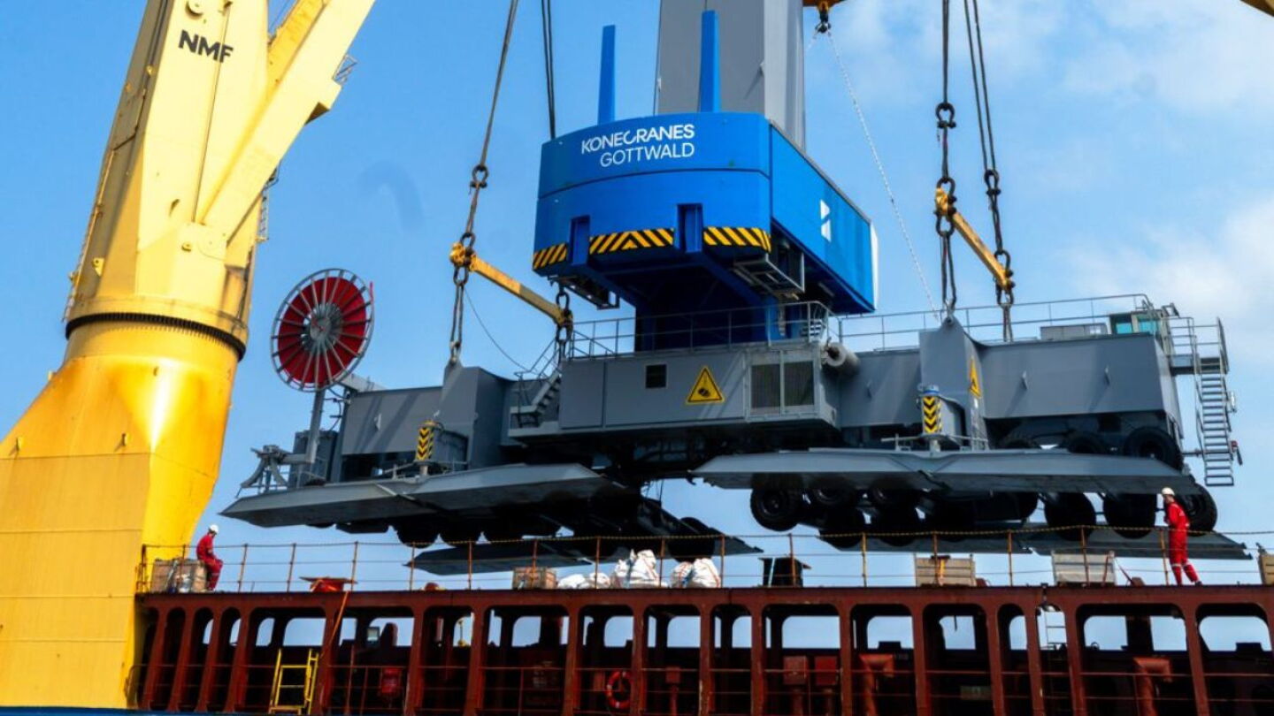 Timsa ¿Más capacidad en Manzanillo? Hutchison TIMSA integra grúas eléctricas ...