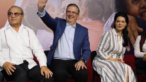 ebrar-sucesion-amlo