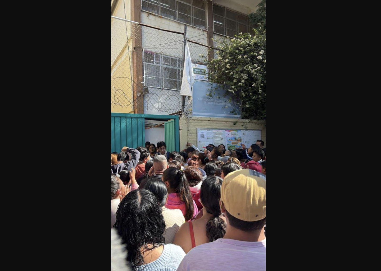 Confirman muerte de alumno de la escuela Secundaria Técnica 70 de Iztapalapa