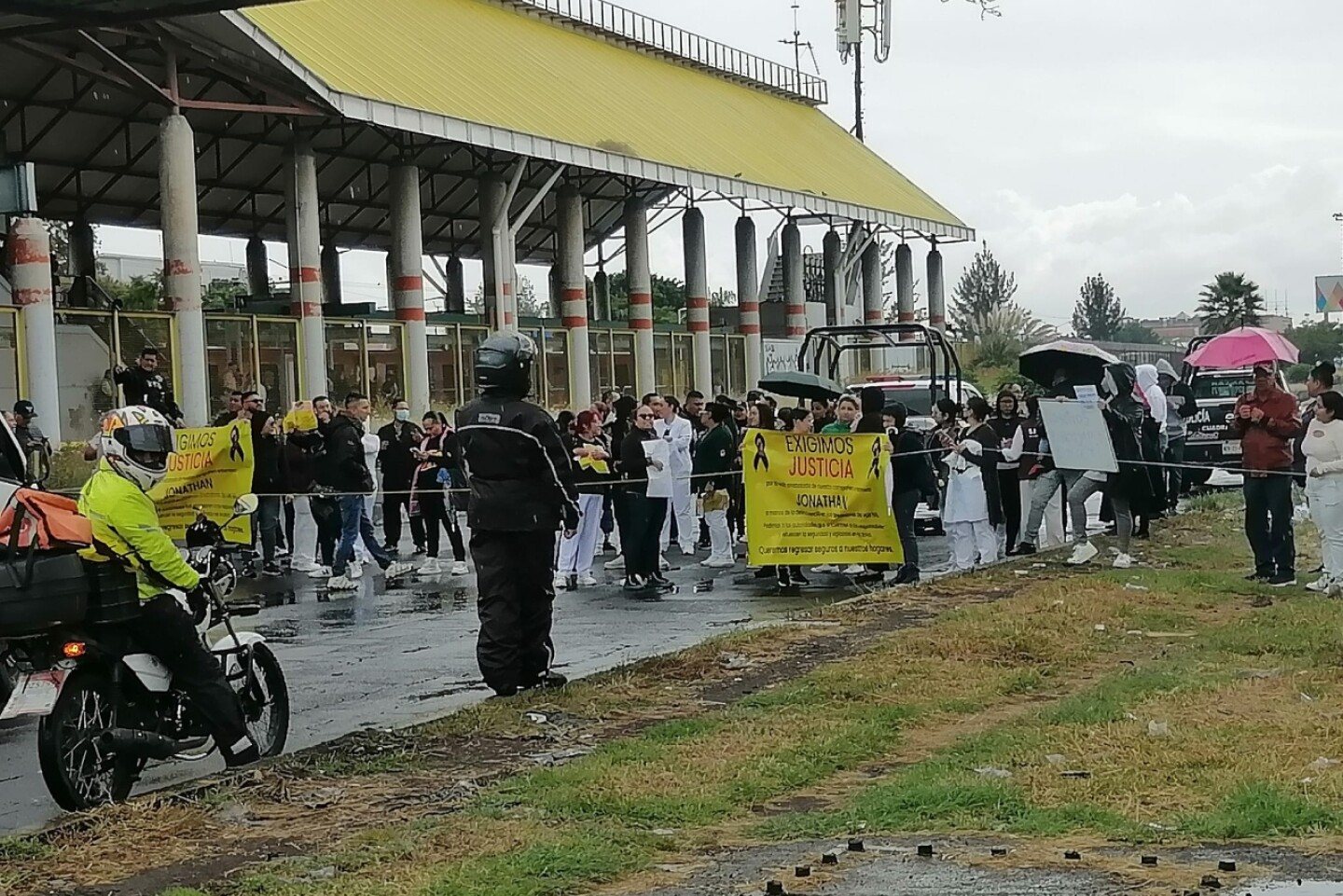 Bloqueo Avenida Central