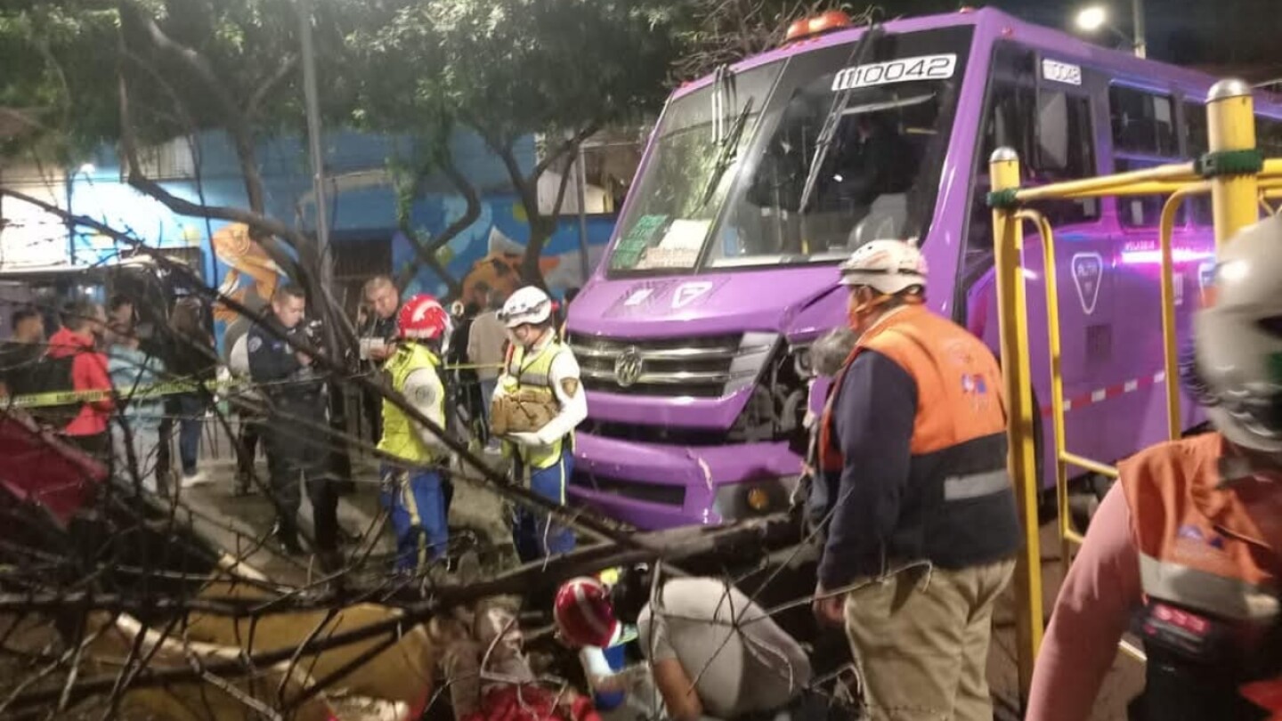 accidente en eje 10