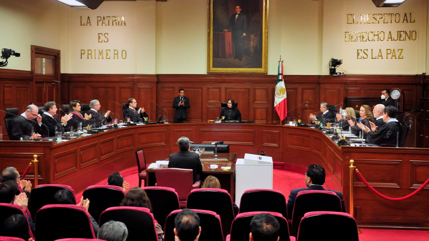 scjn-ministros-salarios-morena-reforma-constitucional