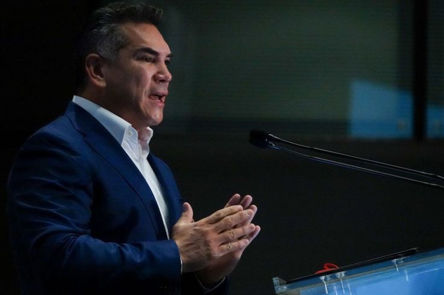 Alejandro Moreno Cárdenas durante la conferencia de prensa de la coalición Va Por México.