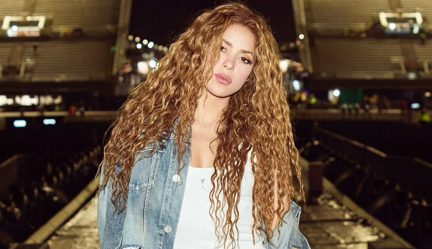 shakira-en-mexico-2025-cuantos-camhios-de-vestuario-tiene-en-sus-conciertos.jpeg
