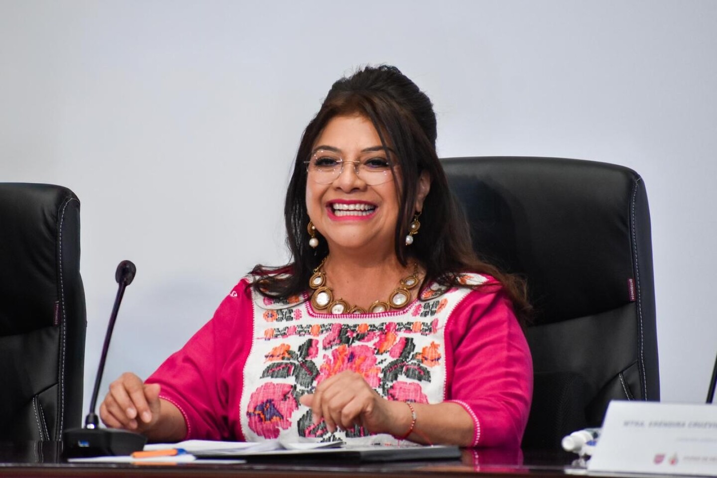 clara brugada acuerdo toros.jpeg