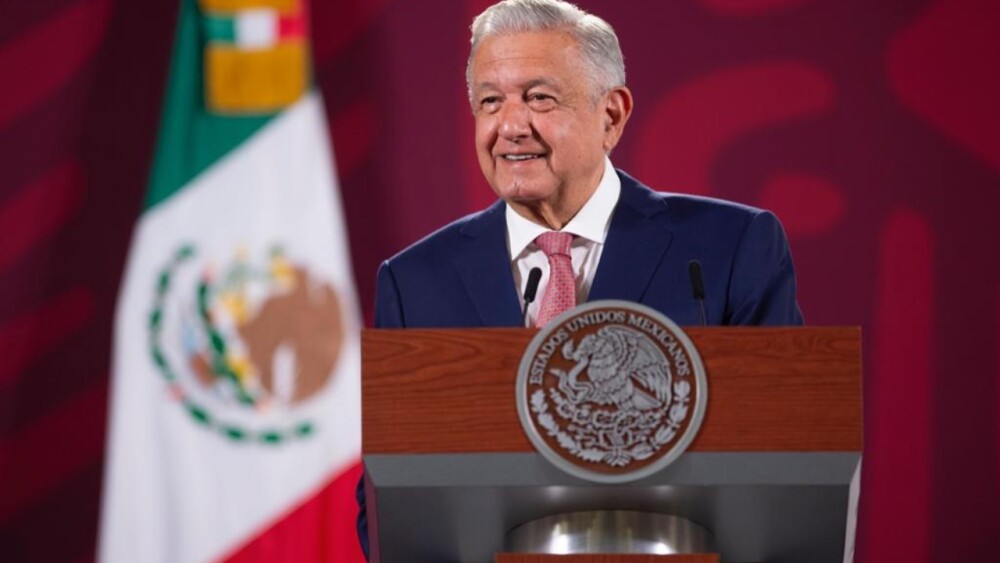 amlo-viaja-a-centroamerica-y-cuba-efe