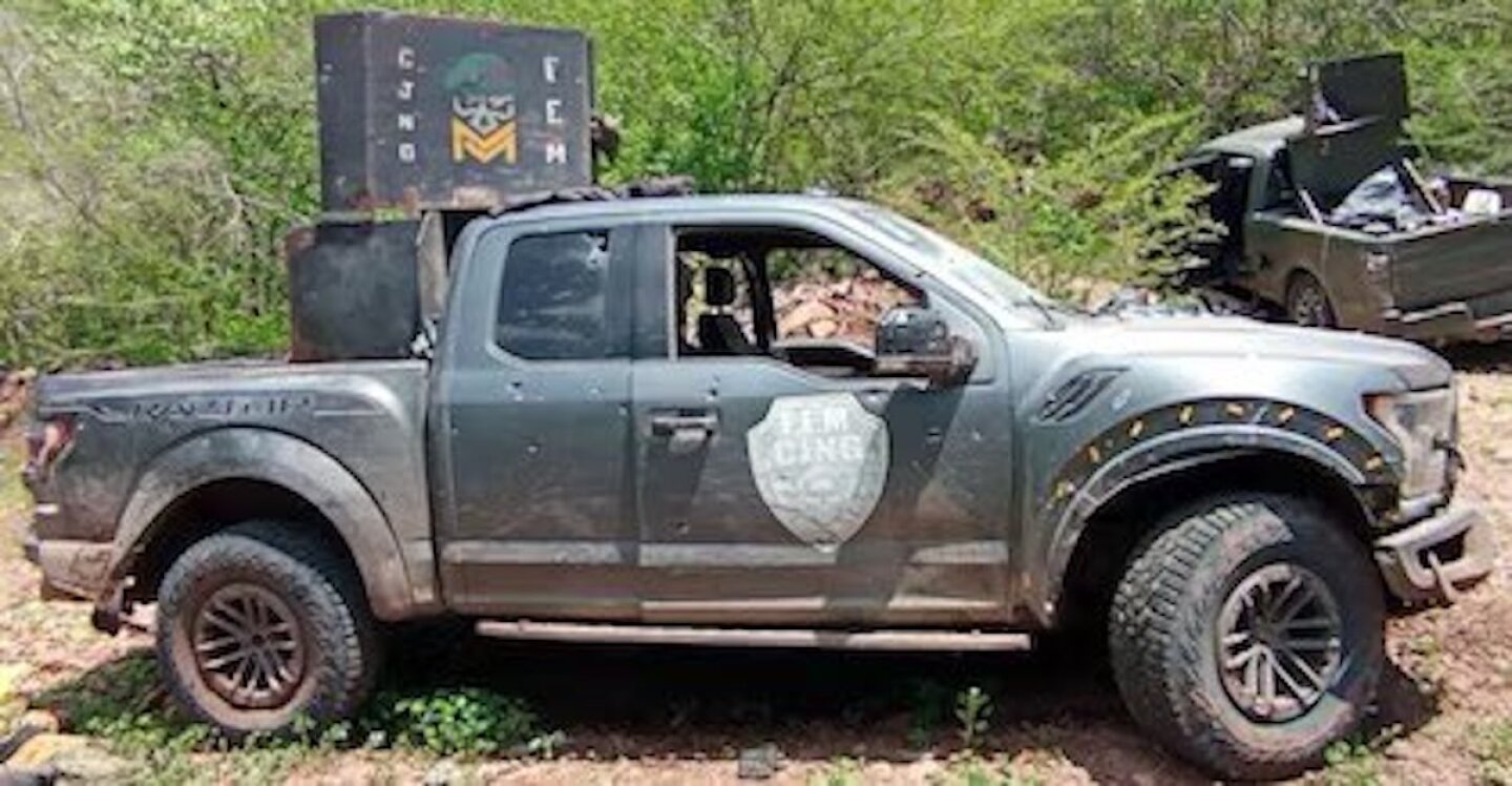 CJNG y Ejército en Michoacán.jpg