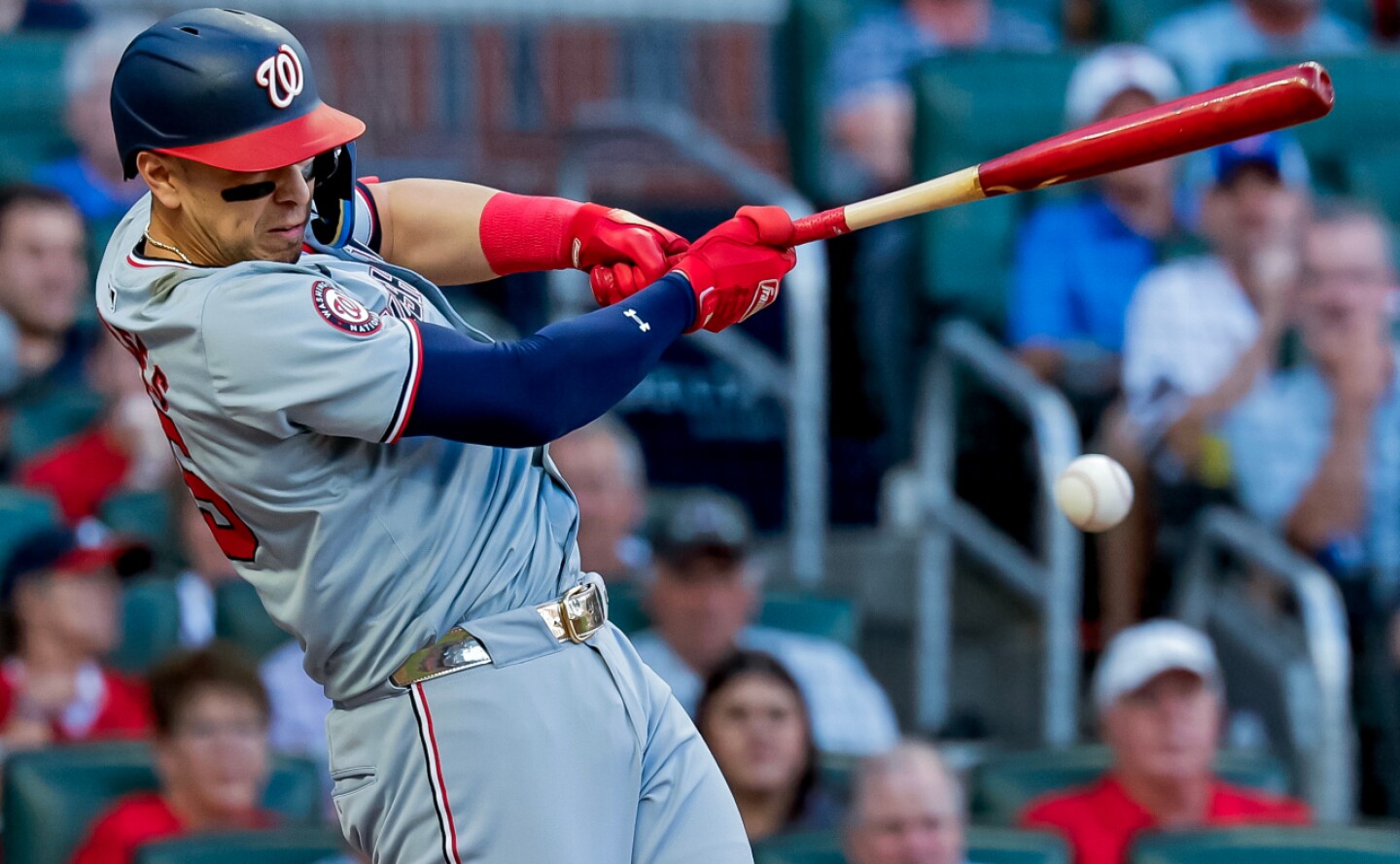 Joey-Meneses-efe (1)