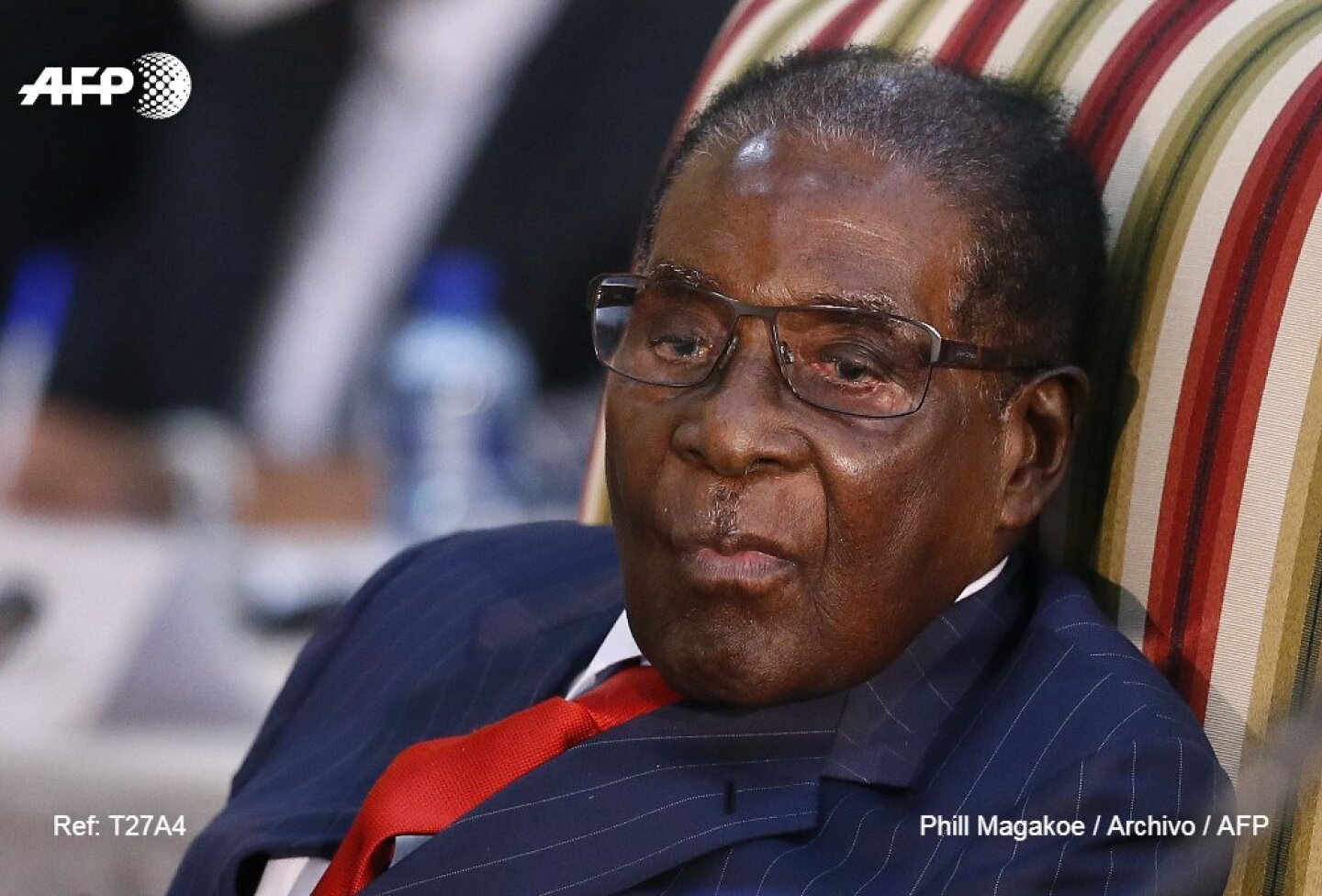 AFP_PhilMagakoe_Mugabe