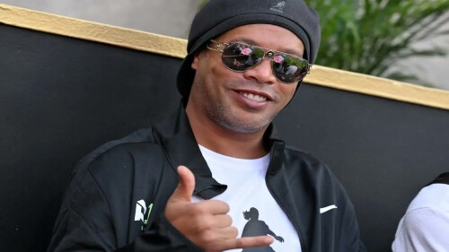 ronaldinho-messi-podria-jugar-hasta-los-50-años