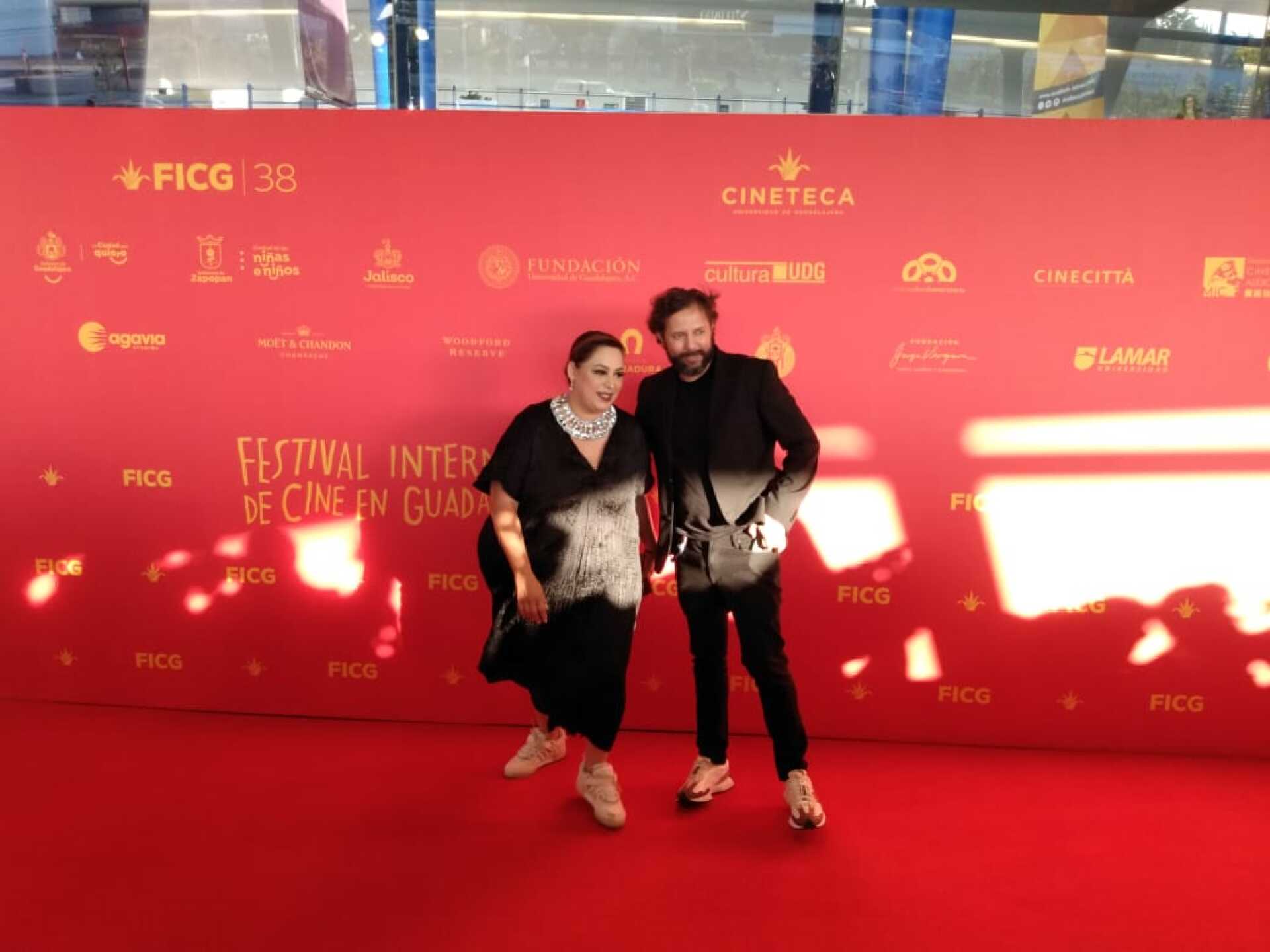 alfombra-roja-festival-cine-guadalajara-raul-padilla-2023-3
