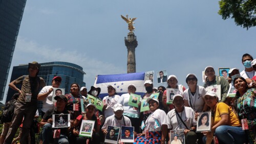 Caravana-de-madres-de-migrantes-10-de-mayo 3