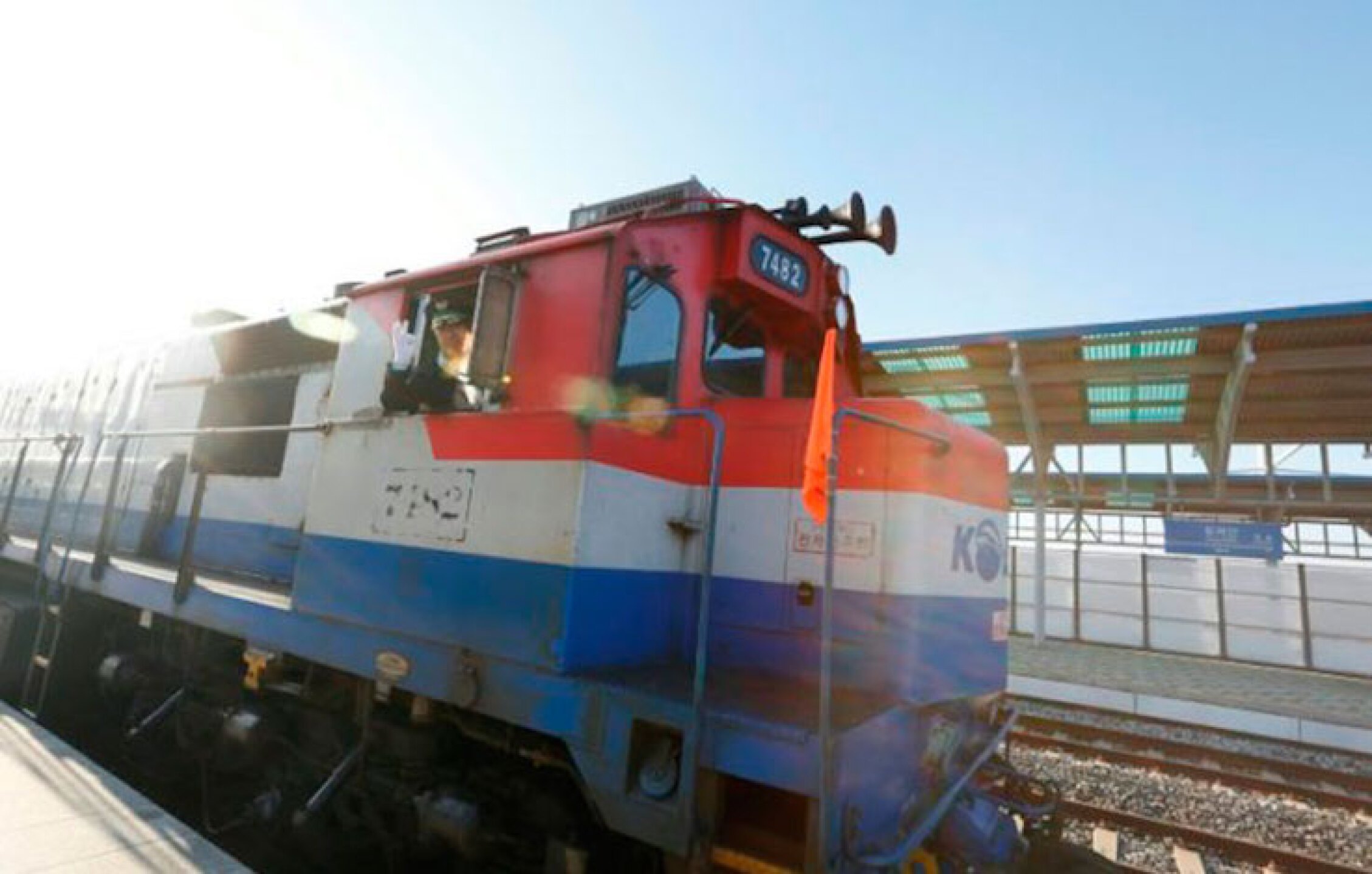 coreas_trenes_carreteras